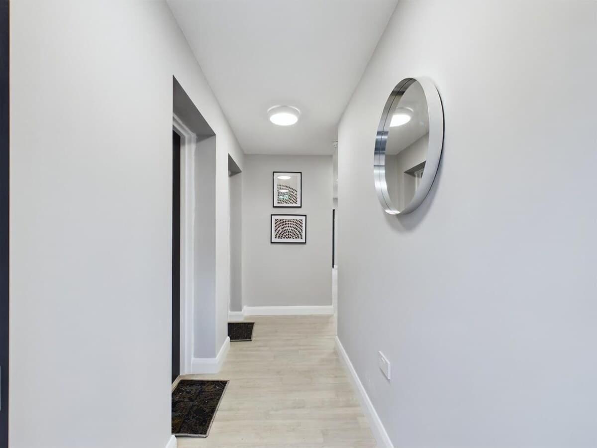 Modern 1 Bedroom In Belfast